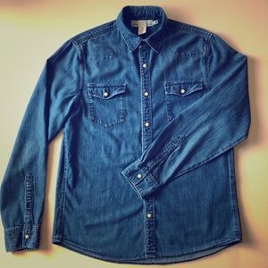 Men’s Denim Pearl Snap Button-up Shirt